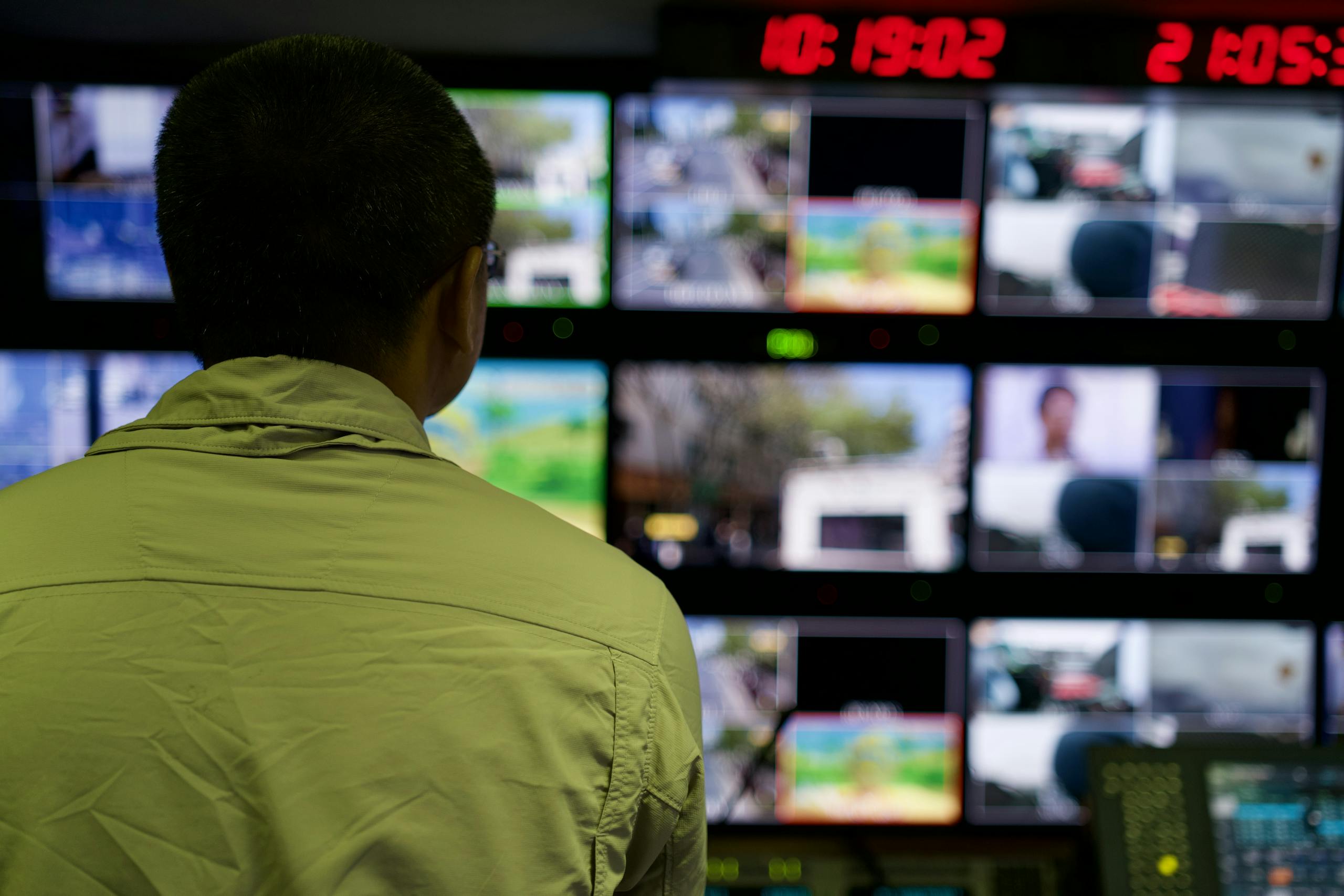 Workplace video surveillance and employee monitoring